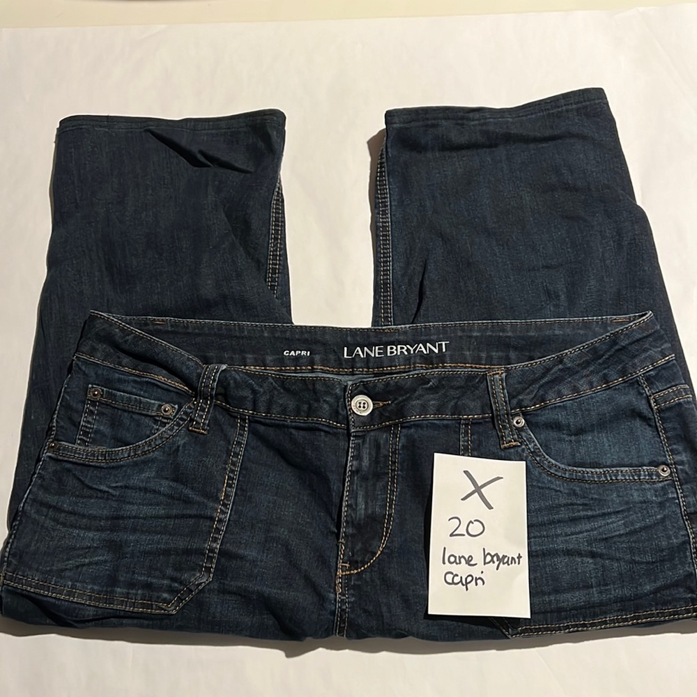 Lane Bryant Capri 20